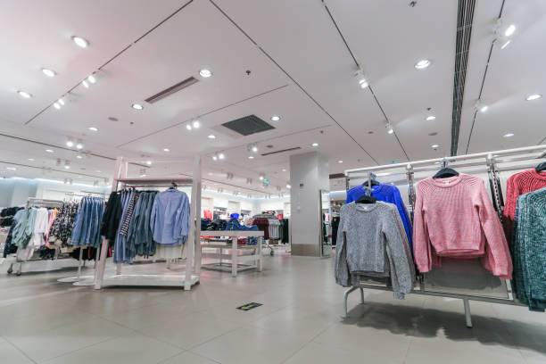 Fashion store in India with ambient linear LED lighting and accent spotlights