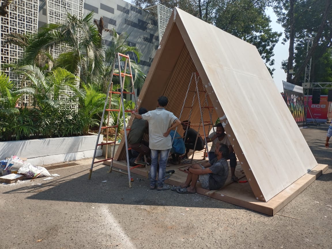 Lux Light Designs Event Setup